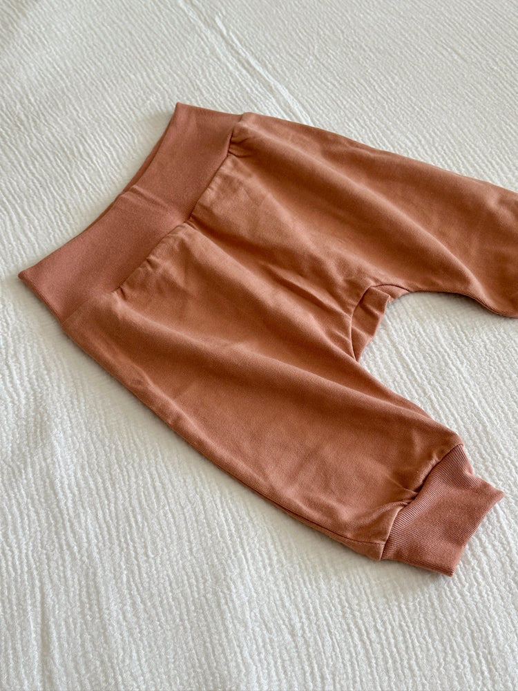 Soft Essential Pants