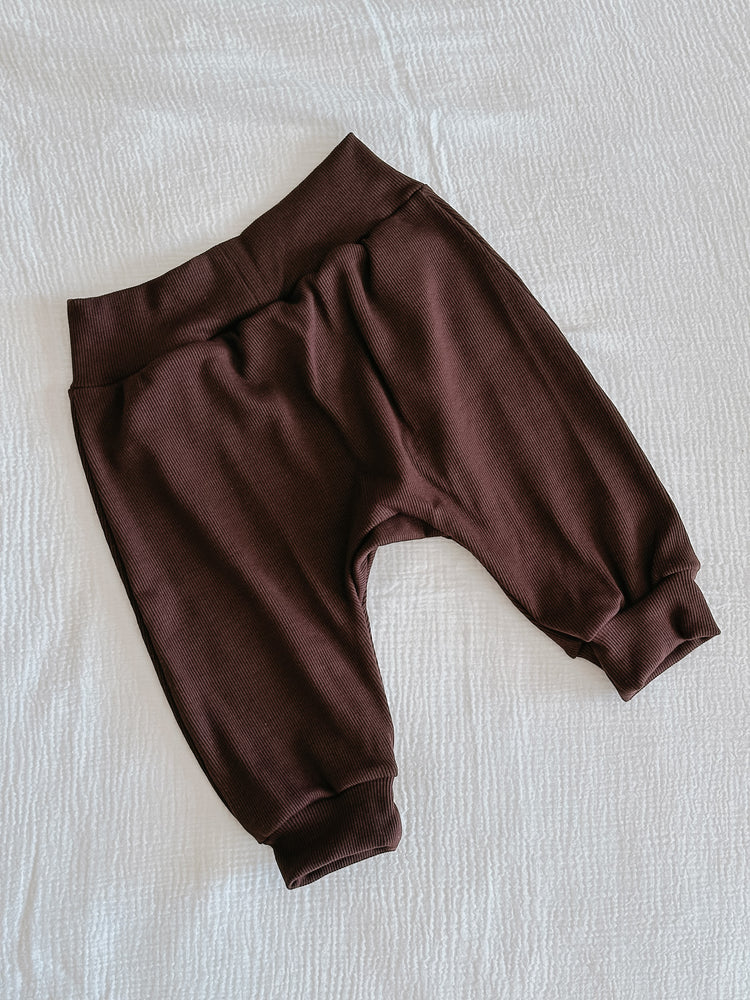 Soft Essential Pants